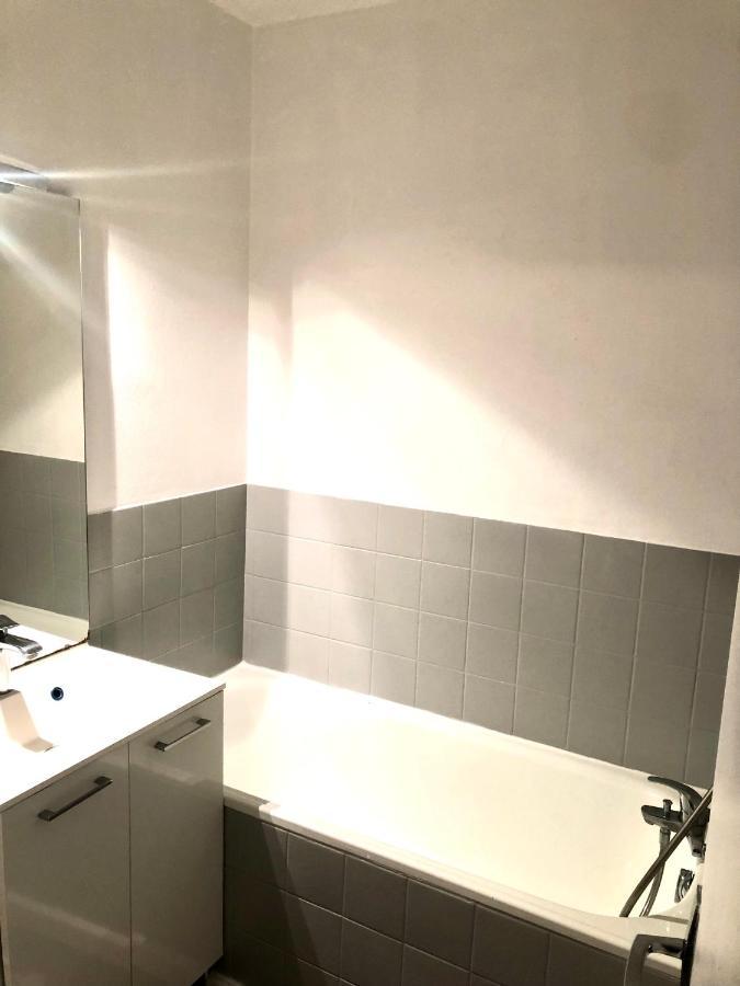 Апартаменты Mama With Aircon Including Parking 2 Cars Кольмар Экстерьер фото
