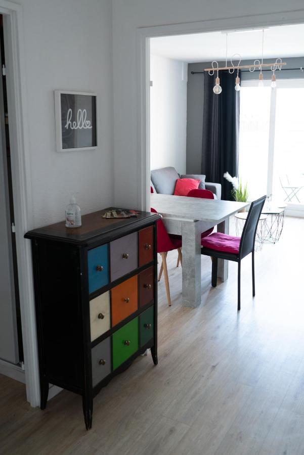 Апартаменты Mama With Aircon Including Parking 2 Cars Кольмар Экстерьер фото