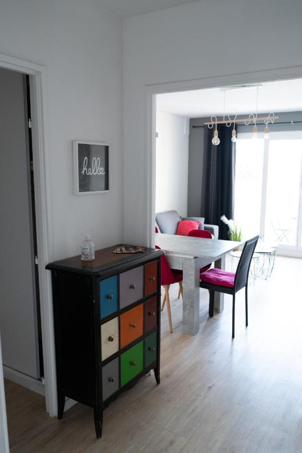 Апартаменты Mama With Aircon Including Parking 2 Cars Кольмар Экстерьер фото